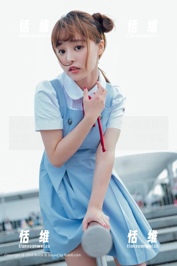 BoLoli菠萝社 - 猫九酱Sakura的红裙纪念册：原图里似梦似幻，照片却无比真实-恬瑄维
