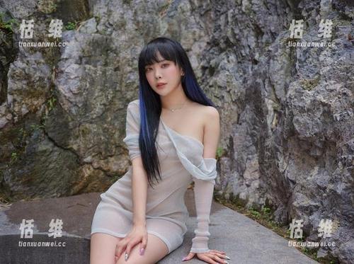ArtGraviaVol全套图片，Dami(퀸다미)真是把轻松与神秘结合得恰到好处。-恬瑄维