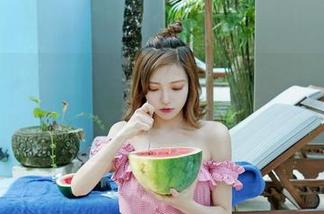 Feilin嗲囡囡 - 最新资源大放送，龙女宝宝花嫁写真拼了，为了美丽不留余地！