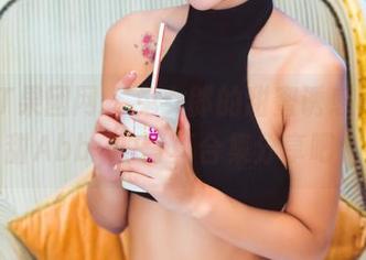 GIRLT果团网 - 兔女郎的甜蜜诱惑，看看甜Abby的写真合集分享吧！