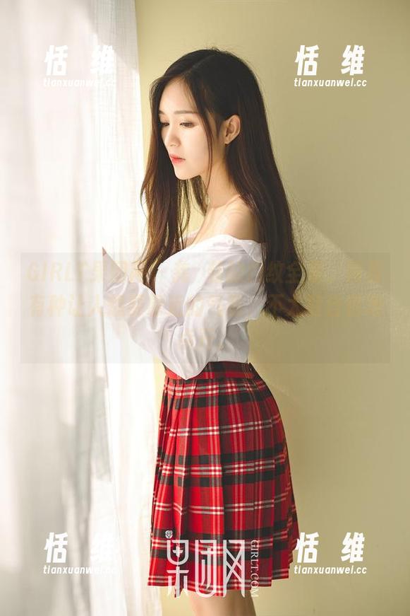 GIRLT果团网 - 龚玥菲的豹纹全集，简直有种让人想要靠近的气氛，不太敢自信地点开。-恬瑄维