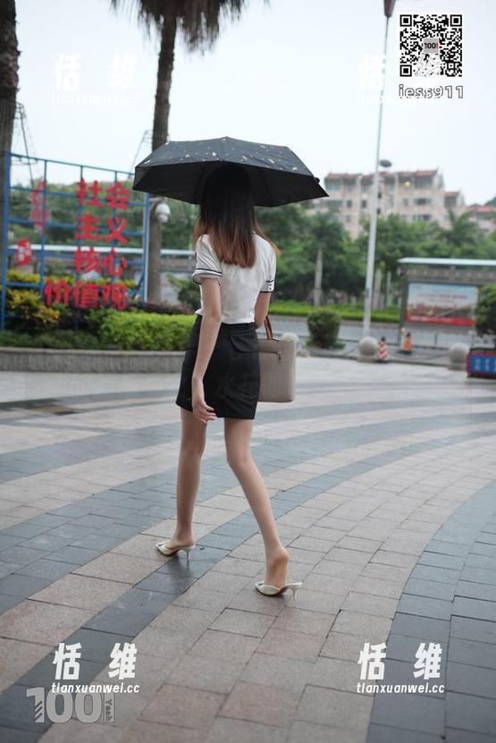 IESS异思趣向 - 七七最新写真集:水池边的嬉戏少女,水花四溅,心都醉了!-恬瑄维 IESS异思趣向 - 七七最新写真集:水池边的嬉戏少女,水花四溅,心都醉了!-恬瑄维