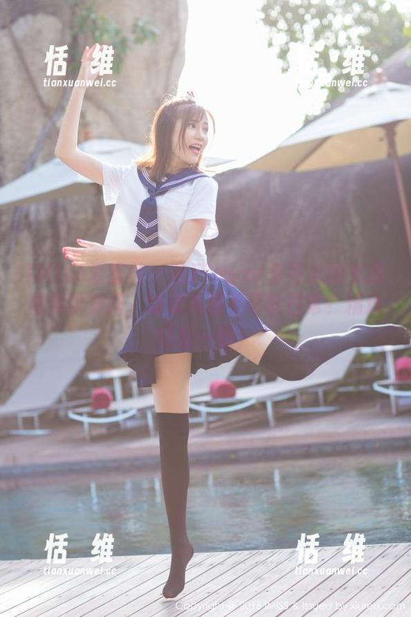 IMiss爱蜜社 - 从Flower朱可儿的礼服图集学穿搭，谁说礼服不可以日常？精选轻松一刻！-恬瑄维