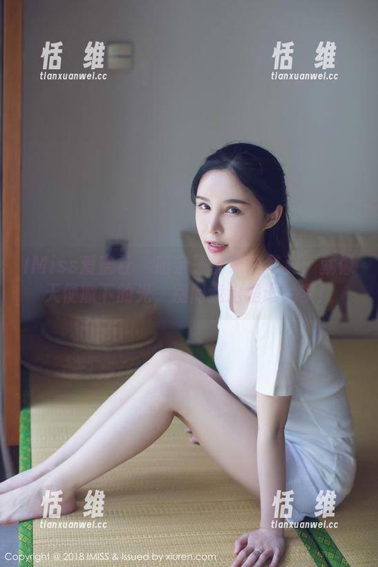 IMiss爱蜜社 - 萌奈子的纯白写真：就像天使撒下的光，别问我这是谁的梦！-恬瑄维