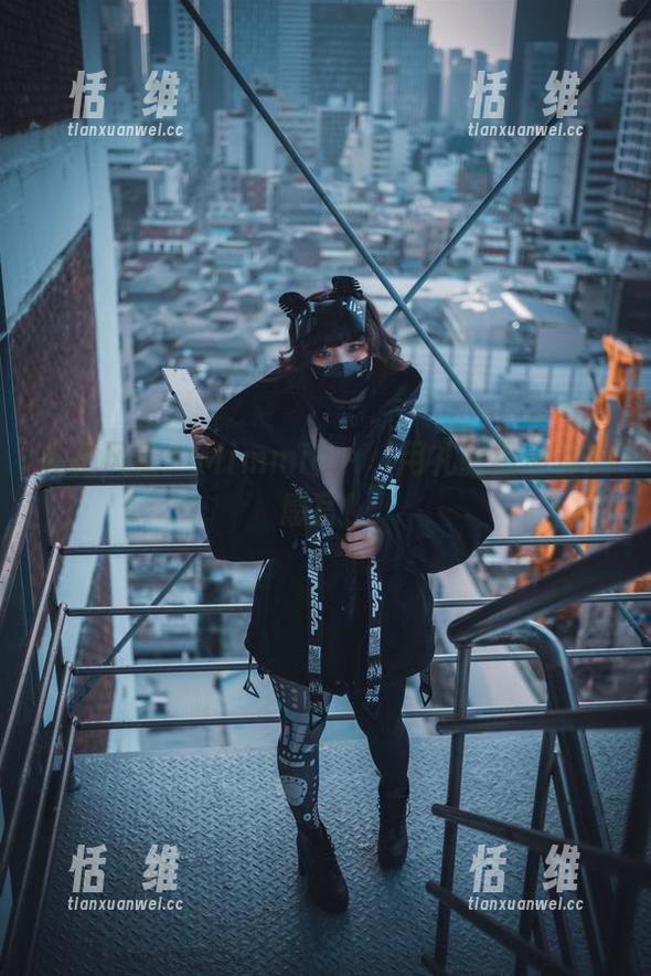 私拍风暴：Mimmi(밈미)用礼服撩动你的感官！-恬瑄维