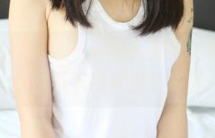 MyGirl美媛馆 - 在图库里遇见唐琪儿：白衬衫下的秘密与高清