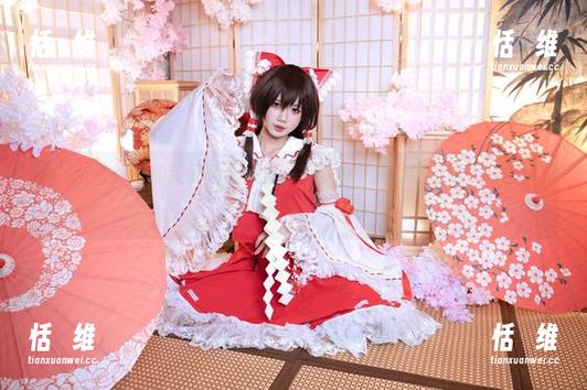PoppaChan的芙莉莲合集里,有多少“啊,这是谁?”的灵魂拷问!-恬瑄维 PoppaChan的芙莉莲合集里,有多少“啊,这是谁?”的灵魂拷问!-恬瑄维