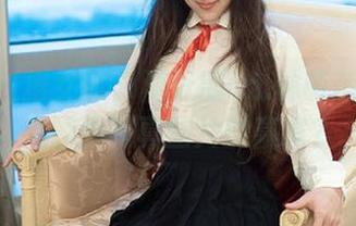 TuiGirl推女郎 - 游泳圈vs.林萌萌：谁才是泳池写真图片的赢家？