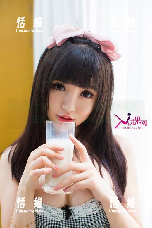UGirls尤果网 - 在景思晴的校园作品里，感觉青涩的气息扑面而来！-恬瑄维