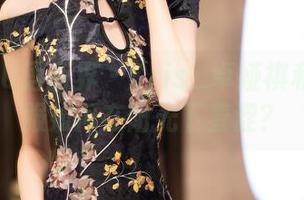 XIAOYU语画界 - Cris_卓娅祺私拍：礼服如何在阳光下羞涩？