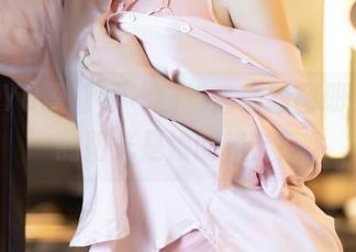 XIAOYU语画界 - 蜜桃酱最新图册，海边的阳光是她的舞台！