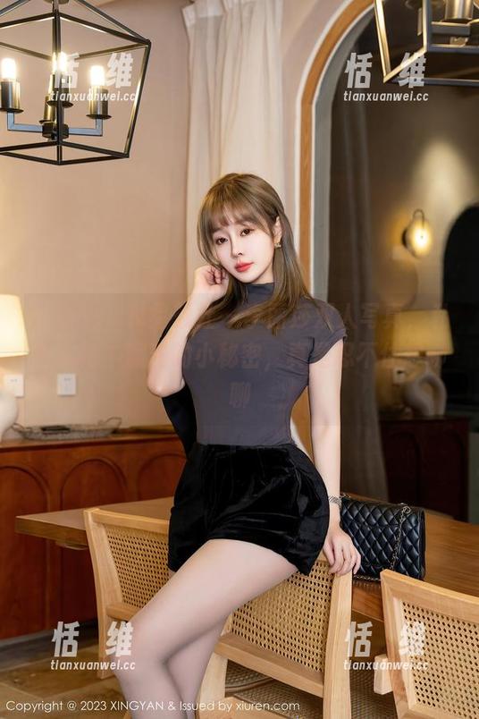 XINGYAN星颜社 - 李丽莎双人写真，私房风格中藏着的小秘密，真是忍不住想聊聊-恬瑄维