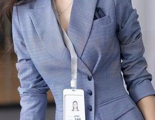 Xiuren秀人网 - 无圣光加持的刘奕宁Lynn修女套图，突破传统，尝试全新视觉！