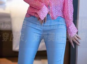 Xiuren秀人网 - 走过路过不要错过，徐若兮穿皮衣，免费美图包你惊喜！