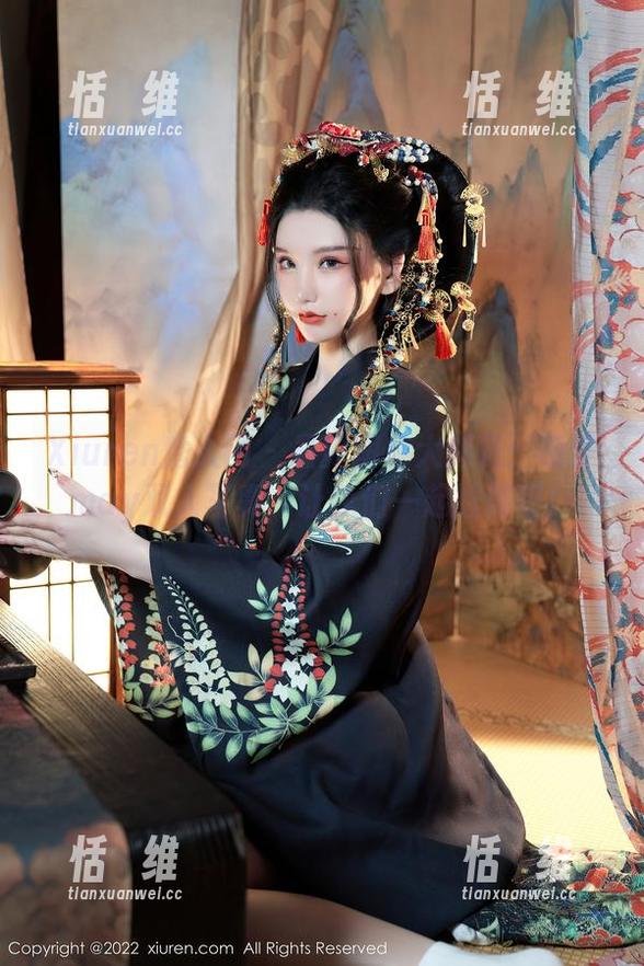 Xiuren秀人网 - 最新图库大揭秘：晓梦may双人写真，让我们一起尬舞吧！-恬瑄维