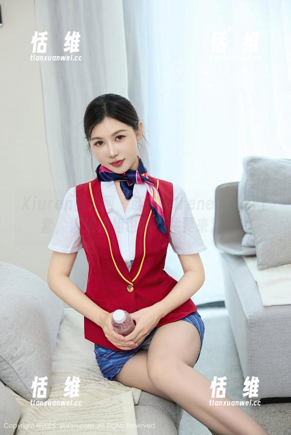 Xiuren秀人网 - 萌琪琪Irene比基尼全套，波浪姐姐也忍不住要来对比！-恬瑄维