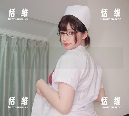 你十七鸽的白色护士系列:原图与套图里的温柔与调皮-恬瑄维 你十七鸽的白色护士系列:原图与套图里的温柔与调皮-恬瑄维