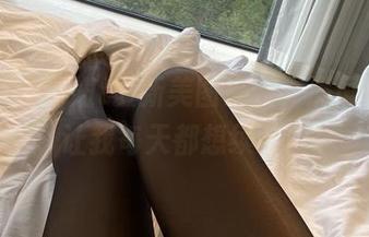 微密圈 - 俏妞t最新美图来袭，满屏怼脸，让我每天都想续命！