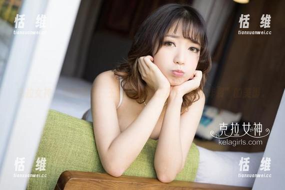 克拉女神 - 最新图集：王睿带你领略那双“美到炸裂”的美脚。-恬瑄维