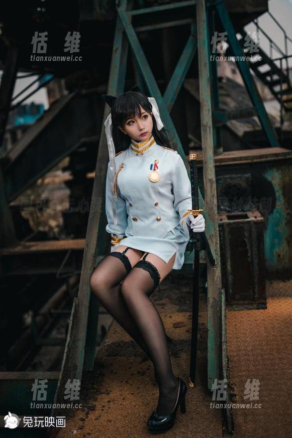 图包直击心灵，一探兔玩映画的蕾丝袜制服裙！-恬瑄维