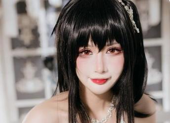 兔胖胖min的妆容与光影：与碧蓝航线中的武藏花嫁对话