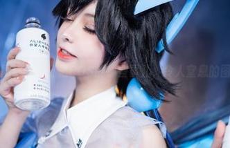 六二二同学在浴缸里COS的那些事儿，令人窒息的图片分享
