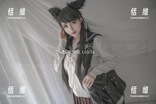 她是塔塔_Lo1iTa，护士也是她的私拍合集，快来‘治愈’你的好奇心！-恬瑄维