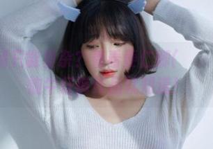 谁说定制只能复杂？看看姜仁卿(강인경)的白T恤牛仔裤作品就知道！