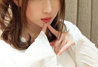 一起观赏小女巫露娜的条纹提花：无圣光合集，不是简单的白