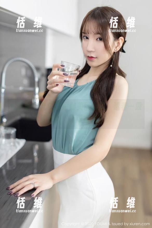 尤蜜荟 - 允尔的瑜伽美图合集，透着一股淡淡的“不可言说”。-恬瑄维