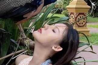 微密圈 - 就是阿朱啊的美腿在无圣光下，图集中撒娇又勾人！