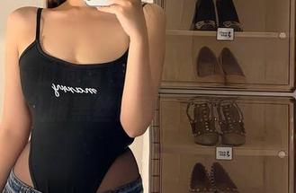 微密圈 - 时尚与性感的邂逅：张思允的高清礼服黑丝原图，别眨眼哦！