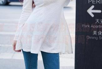 推女郎 - 王馨瑶的白衬衫和我的烦恼：定制的作品可以...缓解吗？