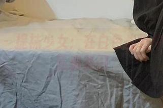 微密圈 - 提袜少女：在白色光影中编织的私房美图