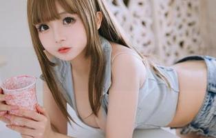 让日奈娇当你的女房东！‘免费’下载，开启你的专属美丽时光。