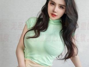 星颜社 - 无圣光星冉，裸足套图里的细腻温度，像是触碰到心底的柔软。