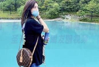 微密圈 - 扫除滤镜，林子琳喵的图包：无圣光版微信朋友圈视频
