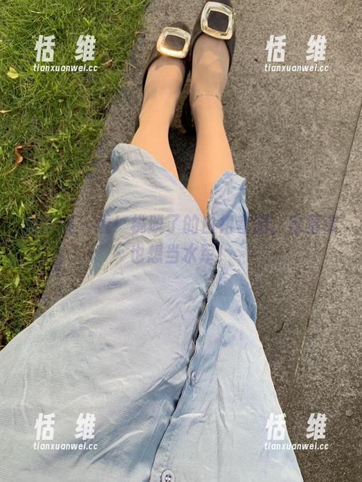 微密圈 - 看！桃脱了的白裙套图，含羞草也想当水军！-恬瑄维