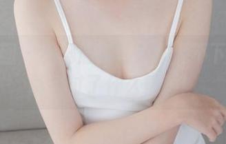 森萝财团 - 小满居家写真集，不下载你可能错过了什么精彩！