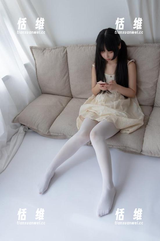 森萝财团的内部综艺:最新透明短裙写真集,谁不想看?-恬瑄维 森萝财团的内部综艺:最新透明短裙写真集,谁不想看?-恬瑄维