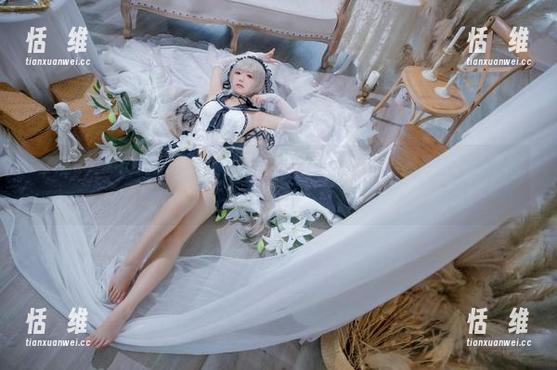 樱落Selena的屑屑女仆长？精选cos时刻，让你欲罢不能的挑战！-恬瑄维