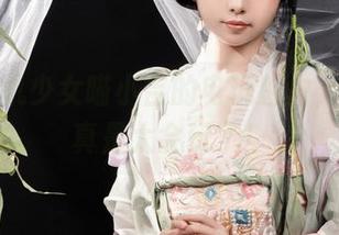 观赏爆机少女喵小吉的电玩魅力，这图包真是太会玩了！