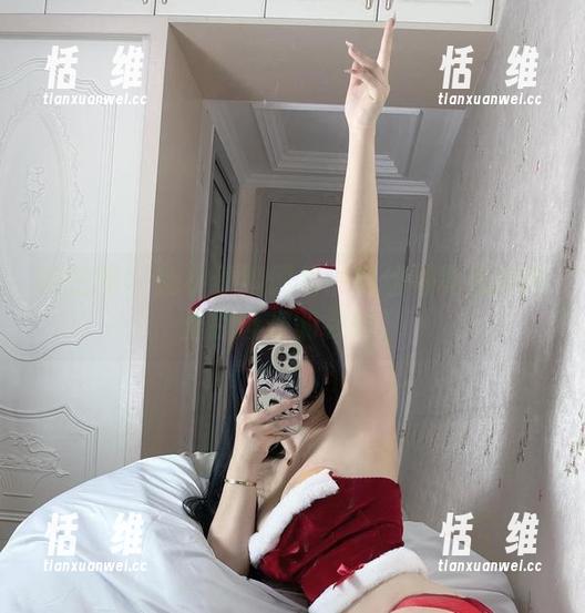 微密圈 - 别小看猪饲料：肉丝写真在原图里吞噬你的视线！-恬瑄维
