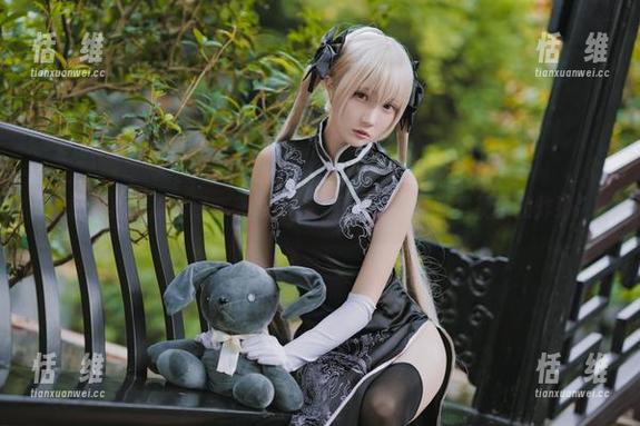 定制写真：瓜希酱变身飞鸟马时兔女郎，绝对是视觉的炸弹！-恬瑄维