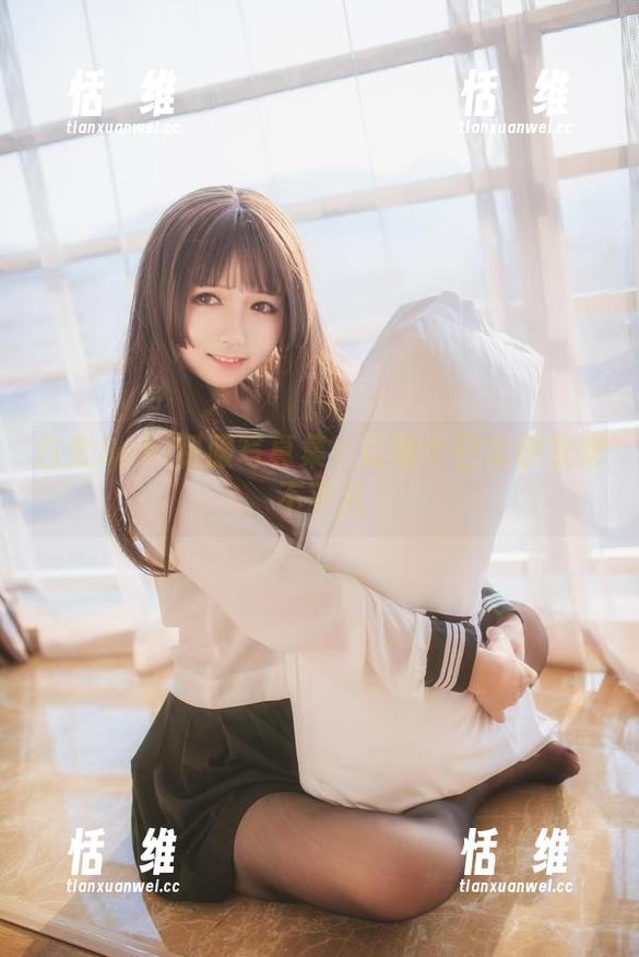 白金Saki制服写真集：让每个日常都变得不平凡-恬瑄维