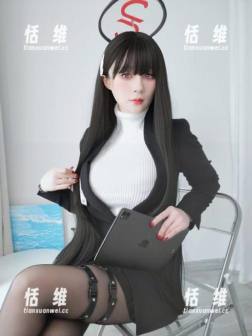 白银81学妹私拍合集:那一瞬间,我心动了,除了成绩!-恬瑄维 白银81学妹私拍合集:那一瞬间,我心动了,除了成绩!-恬瑄维
