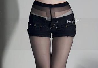 微密圈 - 独家！白龙猫女的秘密写真，更新的是她的幽默与风格！