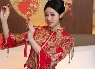 秀人网 - 在媃柔rourou的校园私房原图里，我只想说：这是要多文艺才行！