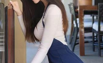 秀人网 - 少女心雪雪学妹定制写真，眼睛里的光芒会说话！