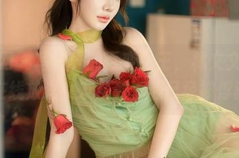 秀人网 - 写真界的百变女王，林文文yooki在线放送女友系列，心已经被俘获！